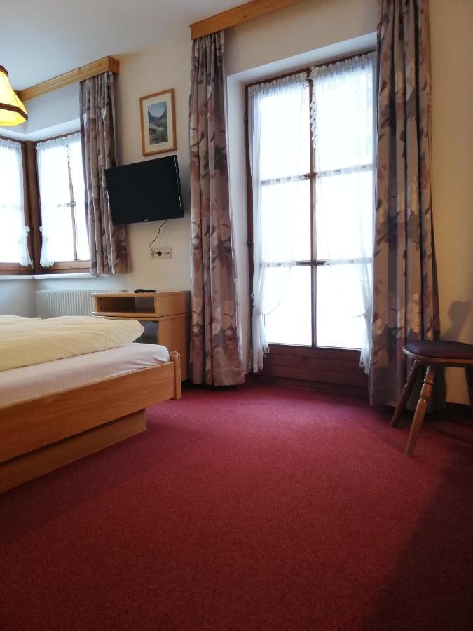 Haus Alpengruss Hotel Sankt Leonhard im Pitztal Ngoại thất bức ảnh