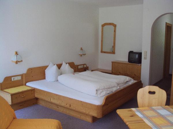 Haus Alpengruss Hotel Sankt Leonhard im Pitztal Ngoại thất bức ảnh